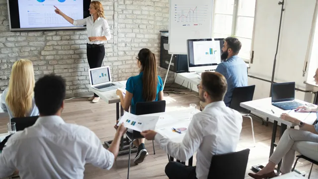 Presentaciones y comunicaciones